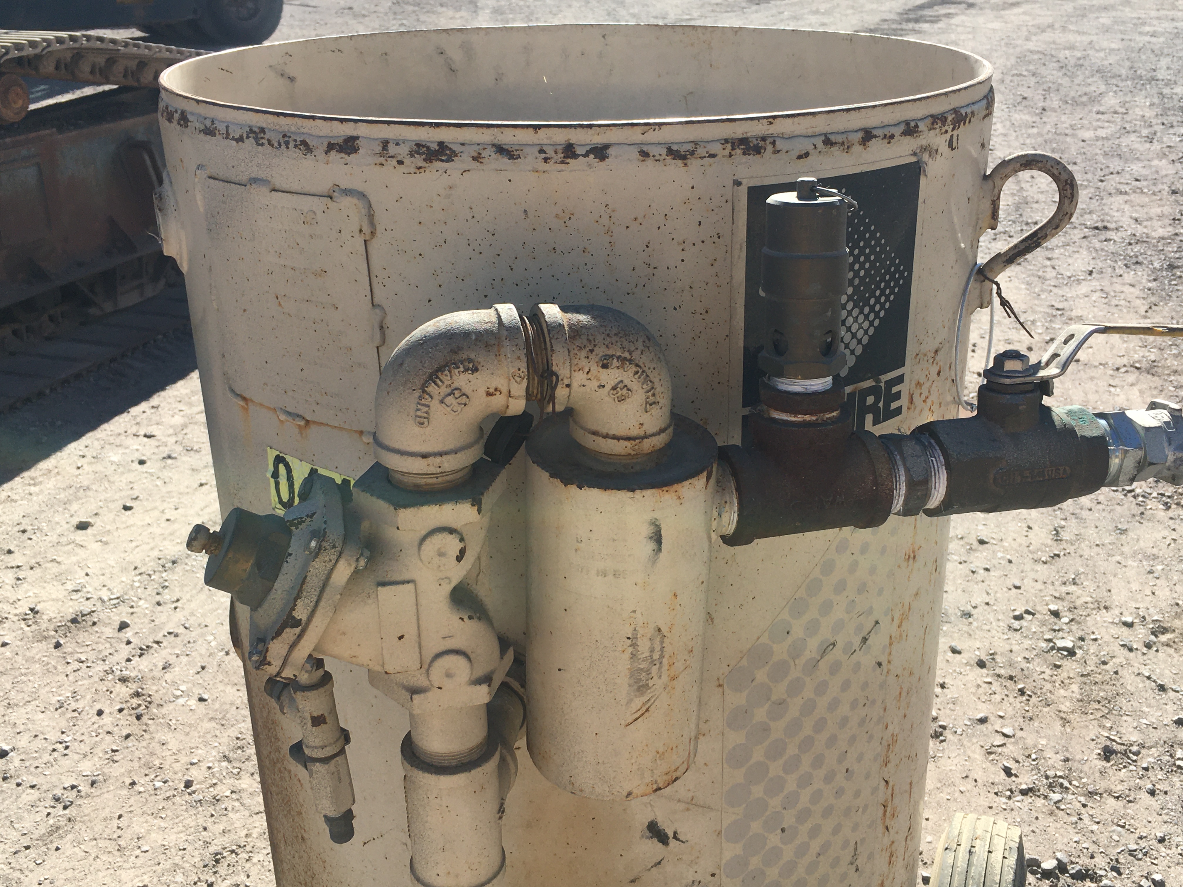 ./imagenes/INVOICE/2019/16225/SANDBLASTER EMPIRE_SUOER-650-6P (15).JPG